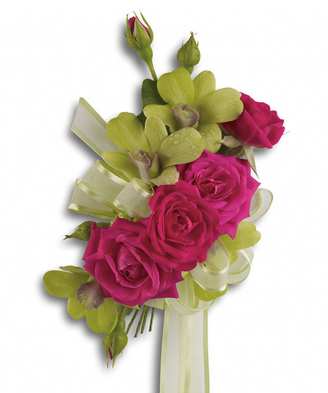 Chic and Stunning Corsage