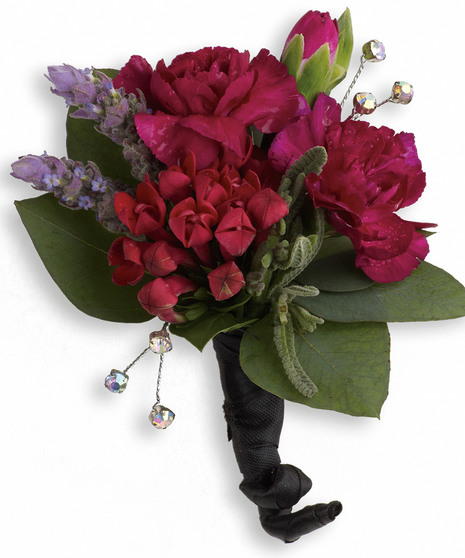 Red Carpet Romance Boutonniere